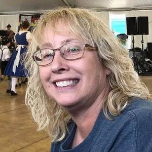 Meet your Posher, Cate